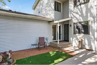 897 Monterey Drive, Shoreview, MN 55126 - Photo 6