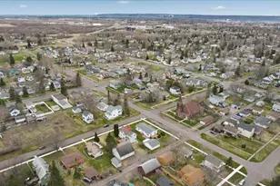 1907 E 4th St, Superior, WI 54880 - Photo 12