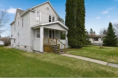 1907 E 4th Street, Superior, WI 54880 - Photo 2