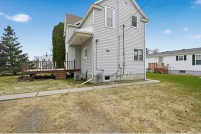 1907 E 4th Street, Superior, WI 54880 - Photo 6