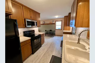 4031 7th Place NW, Rochester, MN 55901 - Photo 6