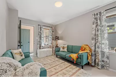 1009 Watson Avenue, Saint Paul, MN 55102 - Photo 8