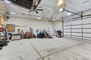 1030 Kenneth St, Eagan, MN 55121 - Photo 36