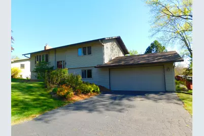 931 Dawn Avenue, Shoreview, MN 55126 - Photo 2