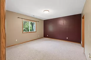 370 Mendota Road W, West Saint Paul, MN 55118 - Photo 44