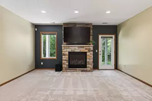 370 Mendota Road W, West Saint Paul, MN 55118 - Photo 40