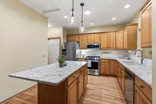 370 Mendota Road W, West Saint Paul, MN 55118 - Photo 14