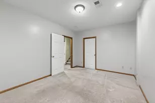 370 Mendota Road W, West Saint Paul, MN 55118 - Photo 52