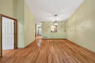 370 Mendota Road W, West Saint Paul, MN 55118 - Photo 30