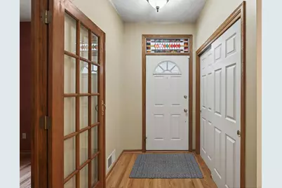 370 Mendota Road W, West Saint Paul, MN 55118 - Photo 6