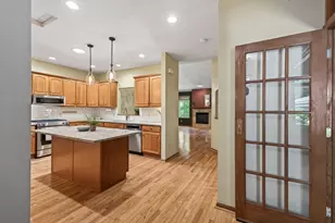 370 Mendota Road W, West Saint Paul, MN 55118 - Photo 12