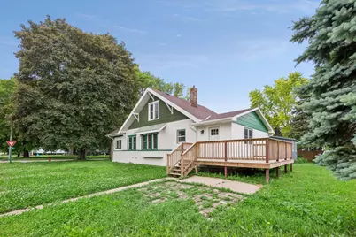 601 N Carver Street, Winthrop, MN 55396 - Photo 1