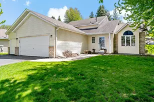 15111 Appaloosa Trail NE, Prior Lake, MN 55372 - Photo 2