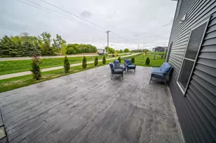 695 Marcus Pl NE, Byron, MN 55920 - Photo 60