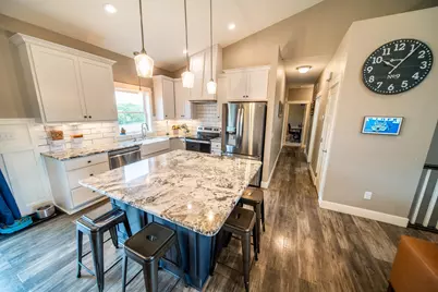 695 Marcus Pl NE, Byron, MN 55920 - Photo 8