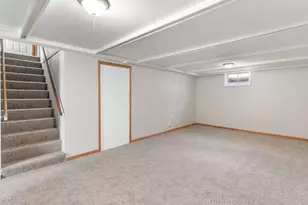1611 E 87th St, Bloomington, MN 55425 - Photo 16