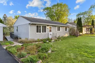1611 E 87th St, Bloomington, MN 55425 - Photo 2