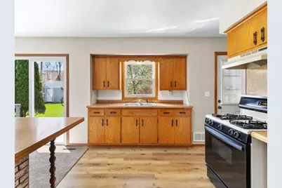 1611 E 87th Street, Bloomington, MN 55425 - Photo 4