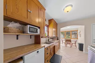 830 McKnight Rd N, Maplewood, MN 55119 - Photo 10