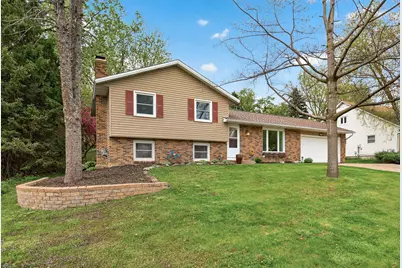 6839 133rd Street W, Apple Valley, MN 55124 - Photo 2
