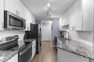 3816 Foss Rd, Saint Paul, MN 55421 - Photo 12