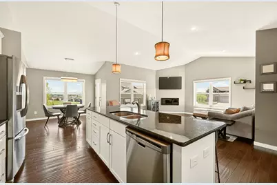4624 Arctic Fox Road NW, Rochester, MN 55901 - Photo 8