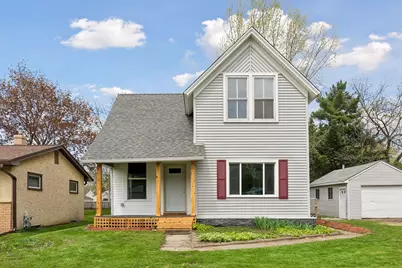 2587 2nd Avenue E, North Saint Paul, MN 55109 - Photo 2