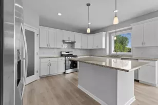 9188 Maas Cir, Minnetrista, MN 55375 - Photo 8