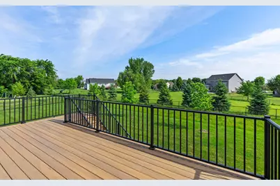 9188 Maas Circle, Minnetrista, MN 55375 - Photo 4