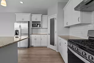 9188 Maas Cir, Minnetrista, MN 55375 - Photo 10