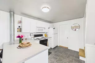 520 8th St, Albany, MN 56307 - Photo 4