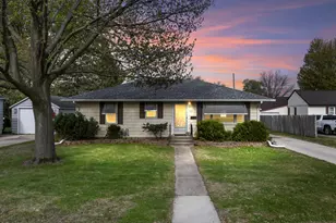 1402 7th St SE, Austin, MN 55912 - Photo 2