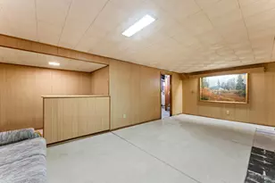 1402 7th St SE, Austin, MN 55912 - Photo 20