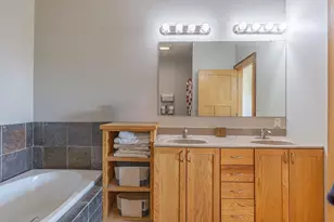 S3565 Rooster Ridge Ln, Fountain City, WI 54629 - Photo 38