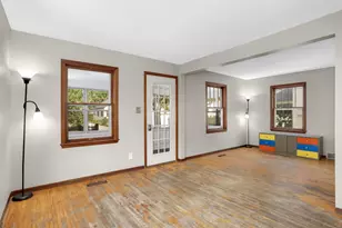 1404 Hubbard Ave, Saint Paul, MN 55104 - Photo 10