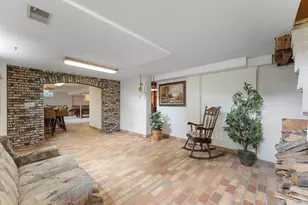26 W Sandra Lee Dr, Saint Paul, MN 55119 - Photo 22
