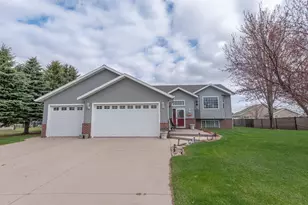 1008 12th Dr NW, Perham, MN 56573 - Photo 2