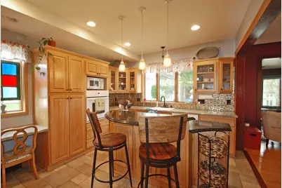 518 Holcombe Street S, Stillwater, MN 55082 - Photo 4