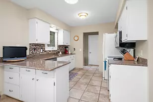 4969 Zealand Ave N, New Hope, MN 55428 - Photo 6
