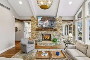 3601 Lerive Way, Chaska, MN 55318 - Photo 10