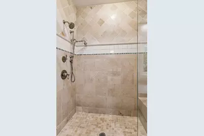 3601 Lerive Way, Chaska, MN 55318 - Photo 20
