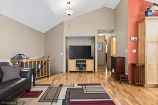 5018 Lemire Ln, White Bear Lake, MN 55110 - Photo 10