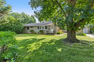 10433 Washburn Ave S, Bloomington, MN 55431 - Photo 1