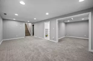 10433 Washburn Ave S, Bloomington, MN 55431 - Photo 32