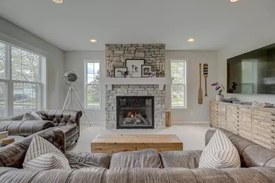 4891 159th Street W, Apple Valley, MN 55124 - Photo 18