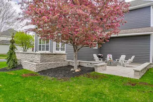 4891 159th St W, Apple Valley, MN 55124 - Photo 70