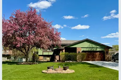10515 Marmon Street NE, Circle Pines, MN 55014 - Photo 1