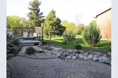1565 Commerce Drive, North Mankato, MN 56003 - Photo 36