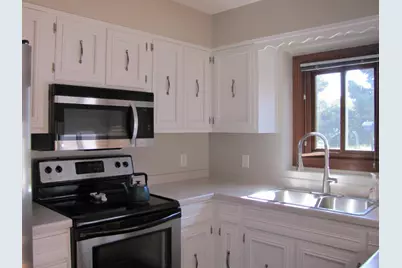 1565 Commerce Drive, North Mankato, MN 56003 - Photo 16