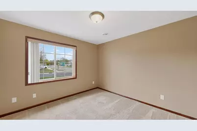 2528 Hawk Ridge Court SE, Rochester, MN 55904 - Photo 20